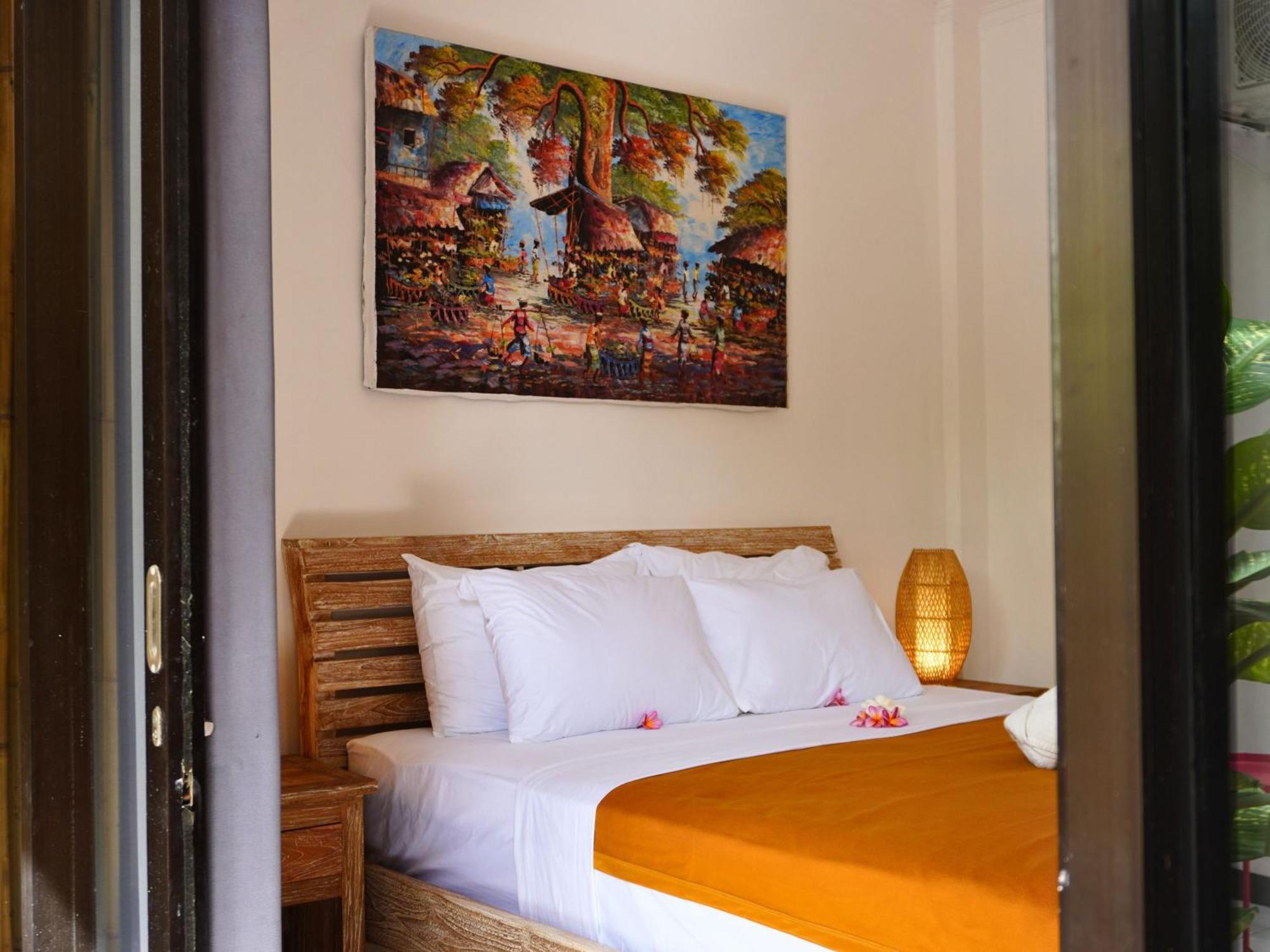 Summer Of Surf Hostel Uluwatu Ungasan  Exterior photo