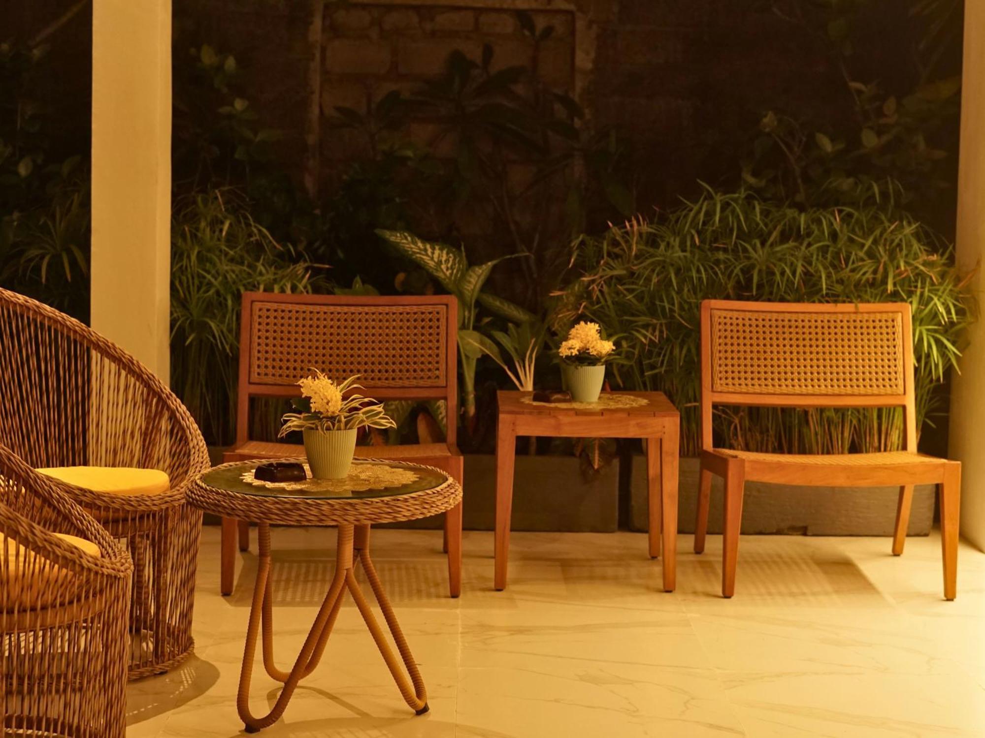 Summer Of Surf Hostel Uluwatu Ungasan  Exterior photo